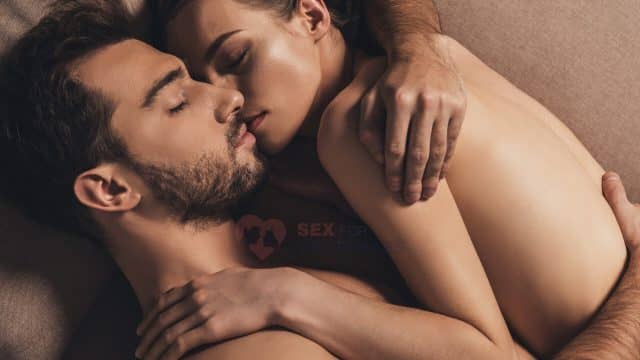 Going Commando: The Sensual Case for Skipping Underwear
